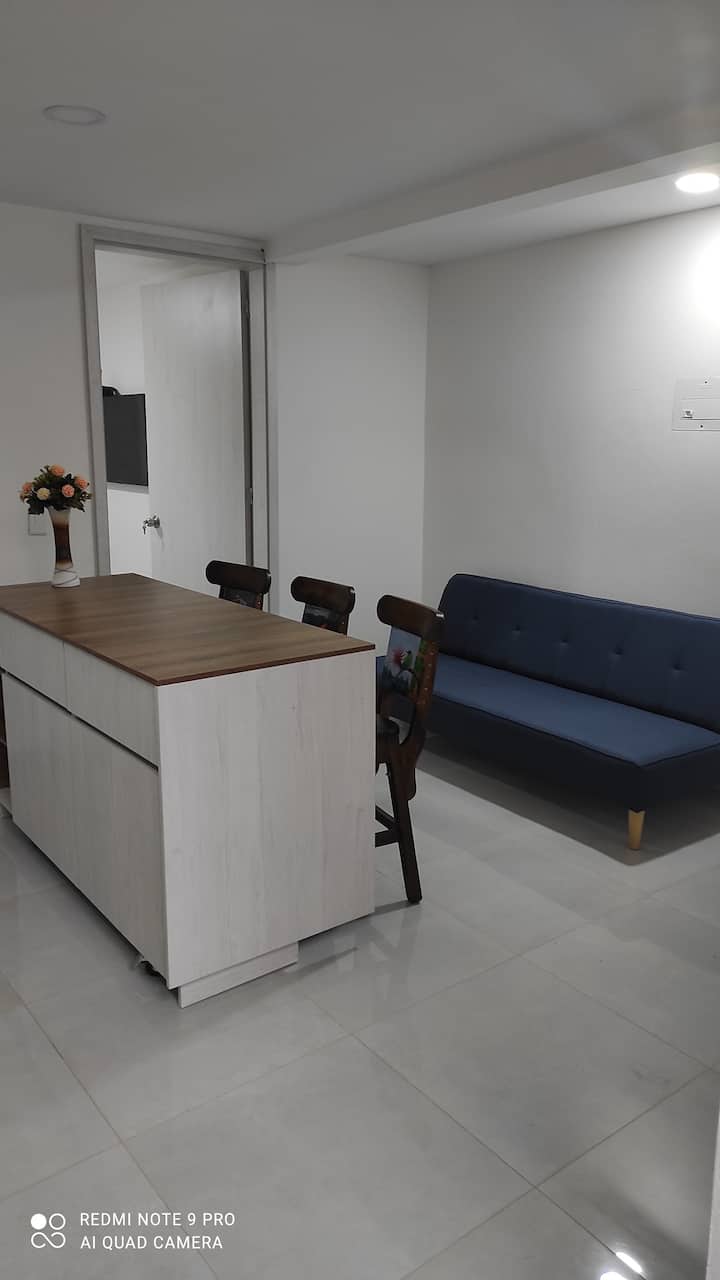Apartamento Pequeño Independiente - Jardín