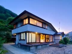 A+relaxing+and+quality+holiday+in+a+private+hot+spring+villa+on+a+hill.