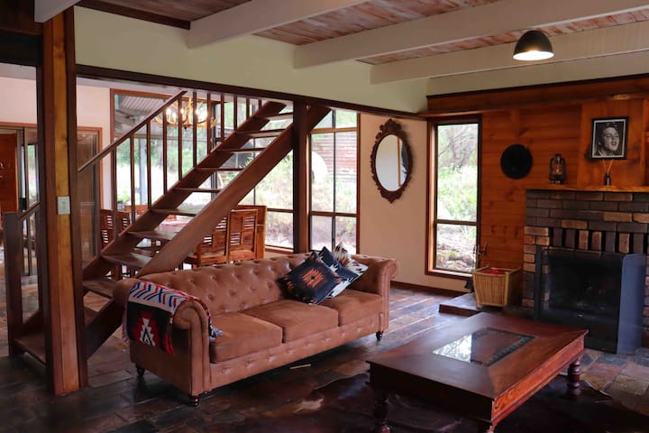 Cosy Corner Hideaway