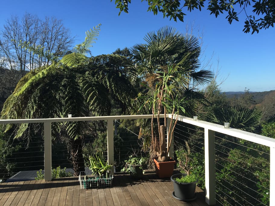 Huge balcony with views and BBQ