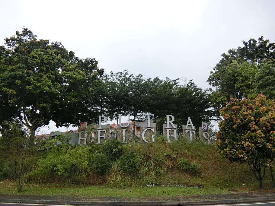 'one1A' The Location