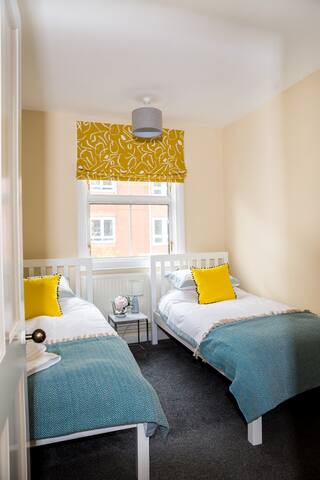 3 Bed Townhouse heart of Westminster gallery image 5