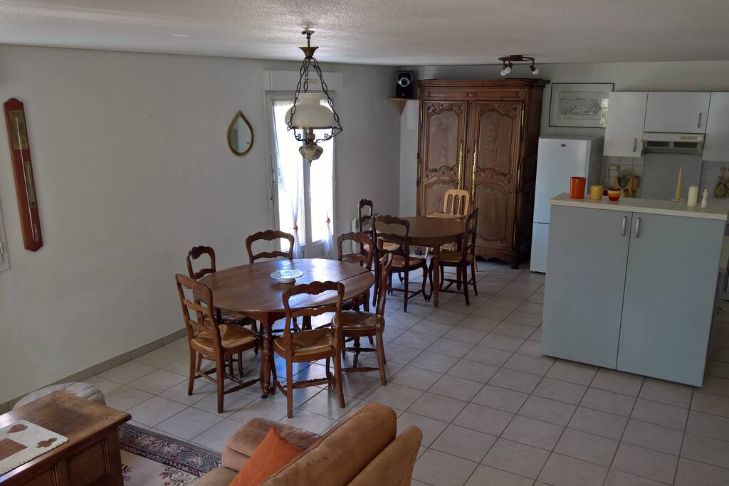 Salon/Salle/Cuisine