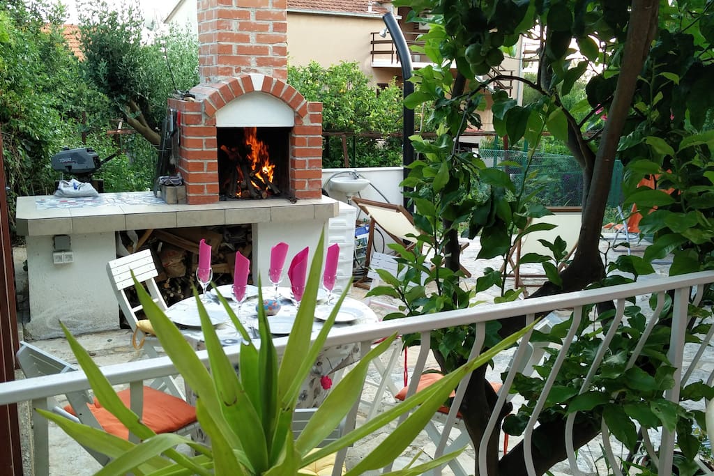 garden with barbecue