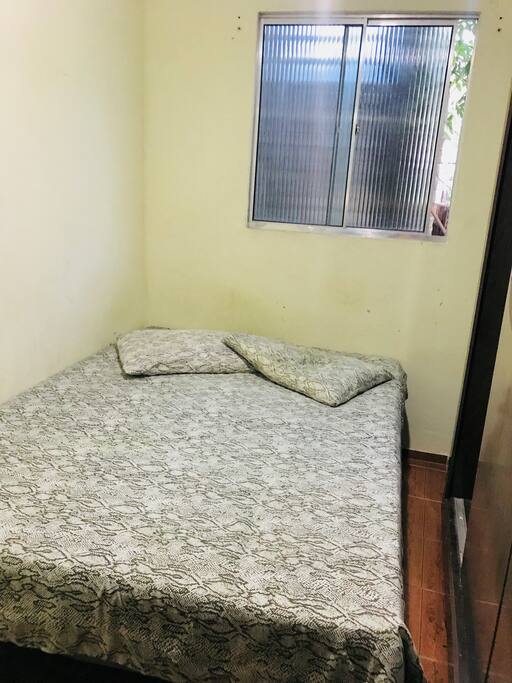 Quarto privado para 2 pessoas.