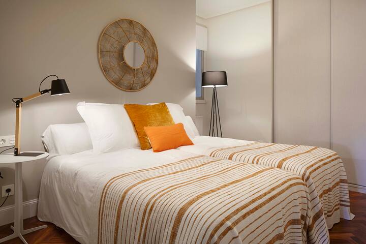 Duke by FeelFree Rentals gallery image 5