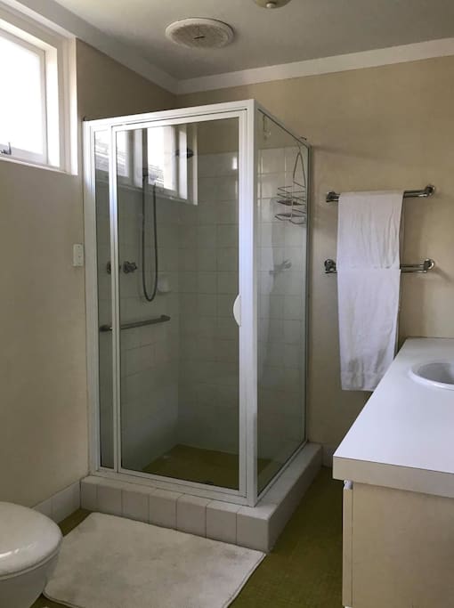 Guest Ensuite