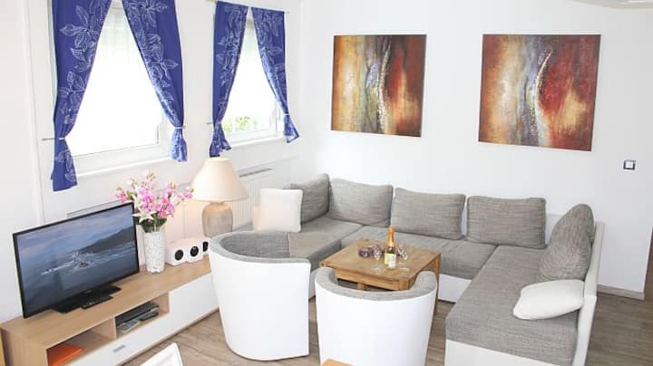 Ferienwohnung Vulkaneifel, 2 Bäder, Sauna,terrasse - Daun