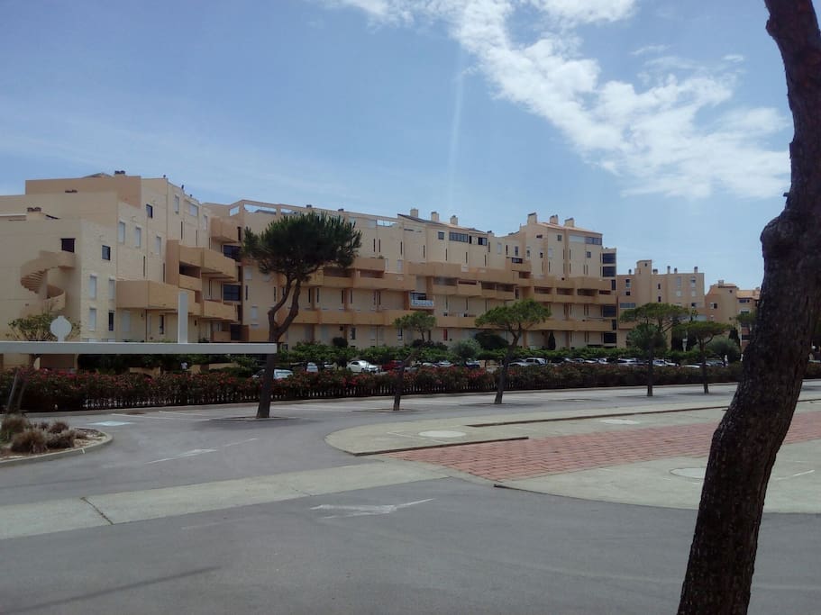 Immeuble vu de la rue