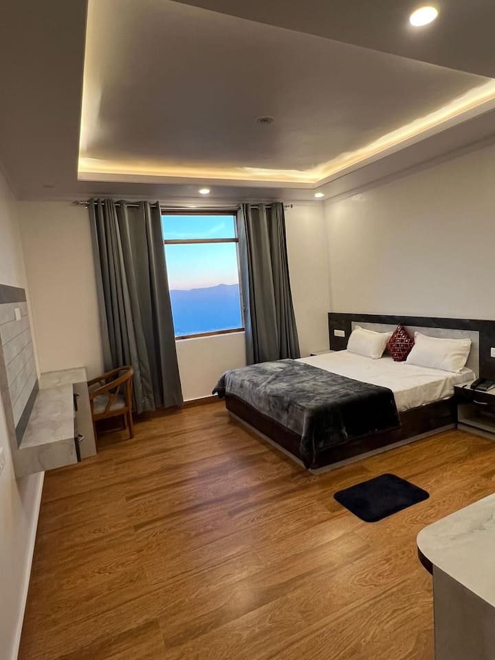 ห้องนอนใหญ่ 1