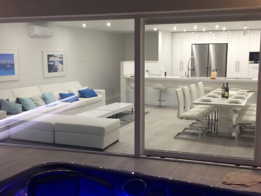 Large Open Floor plan of the leaving room, dinning and kitchen.