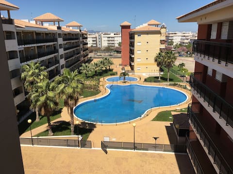 Top performing Airbnb: Large Terrace Apartment, Wifi and Garage VT-48222-V in Canet D'en Berenguer
