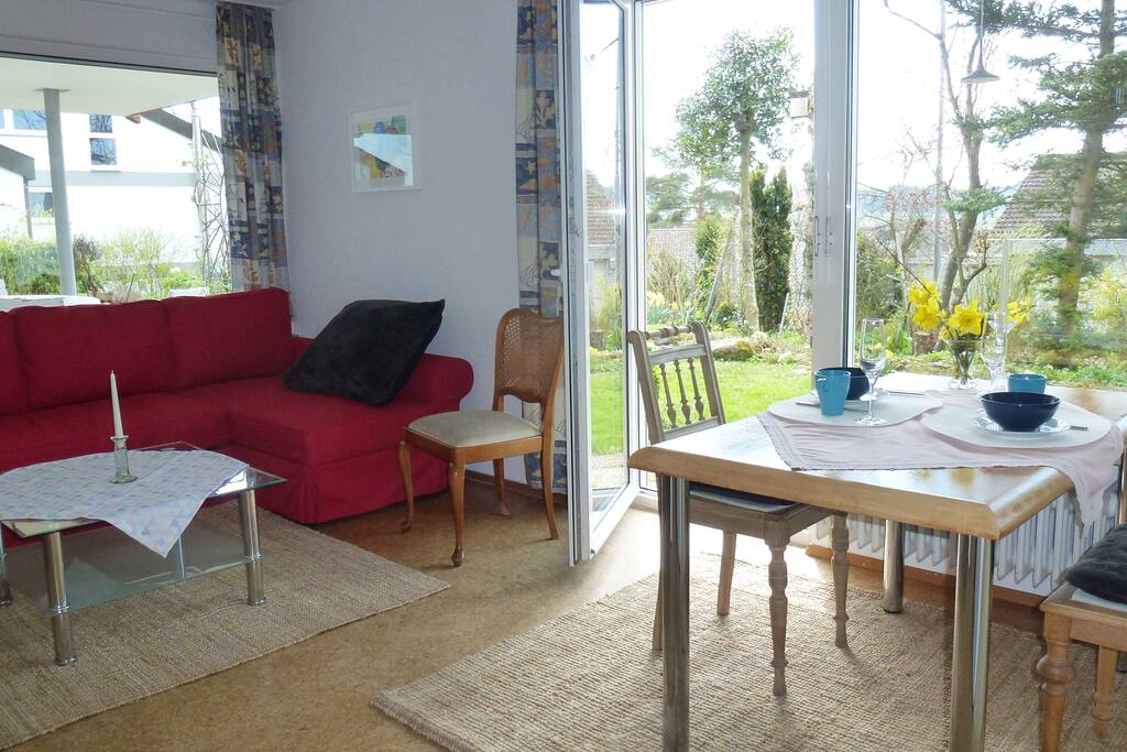 Wohnzimmer m. Essplatz