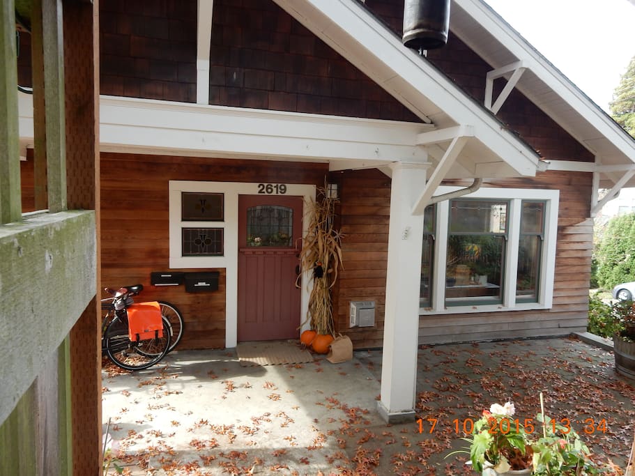 Front porch from sidewalk.