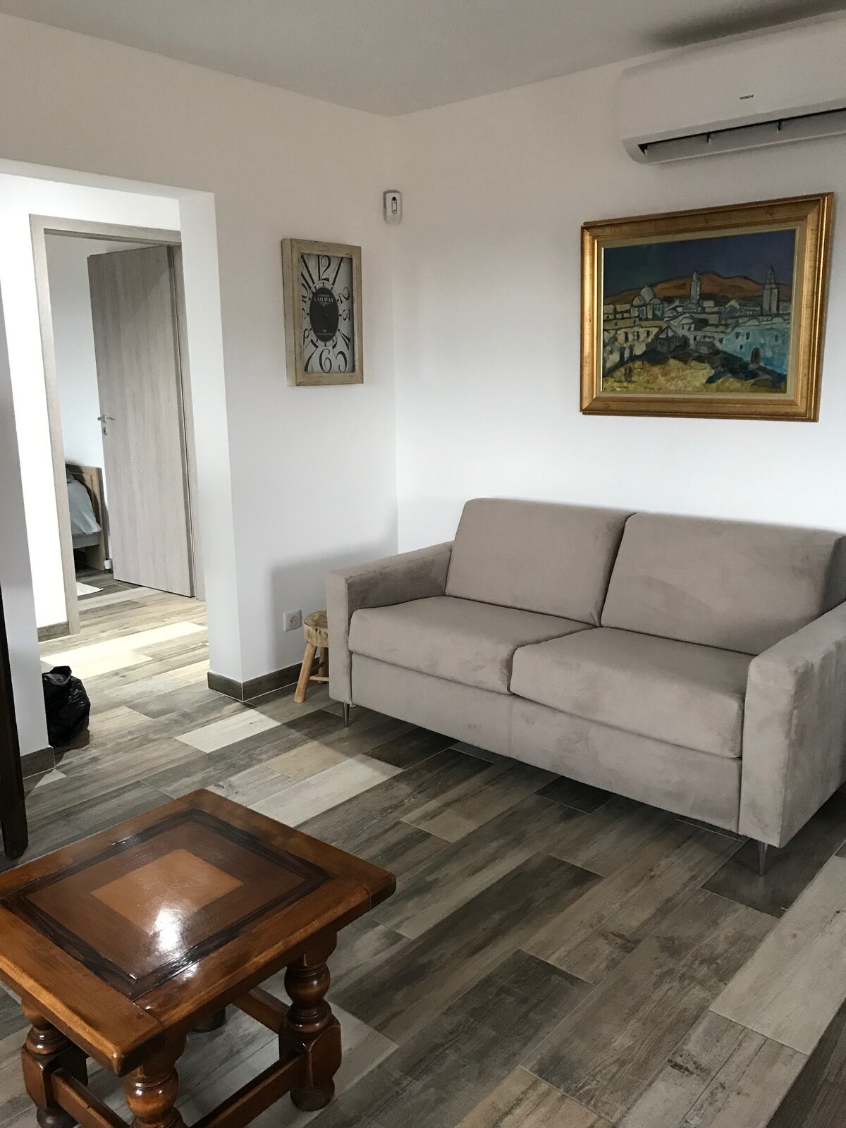 Beliebte Airbnb-Anzeige: Hosted by Sam in Sartène