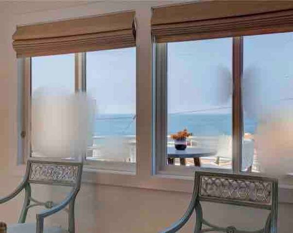 Beauty at the beach! gallery image 4