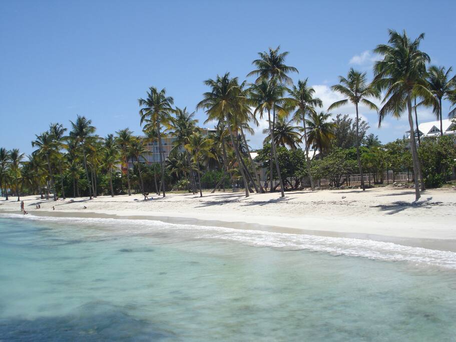 plage accessible de la résidence