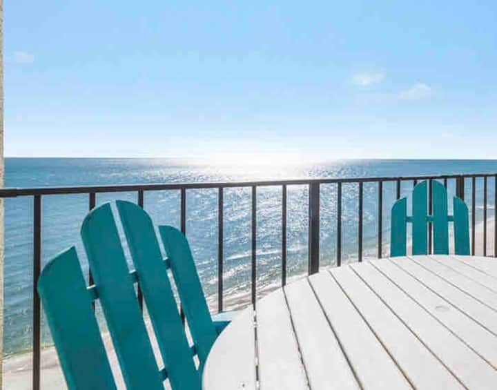 Vrbo's top beach destinations for shoulder season savings