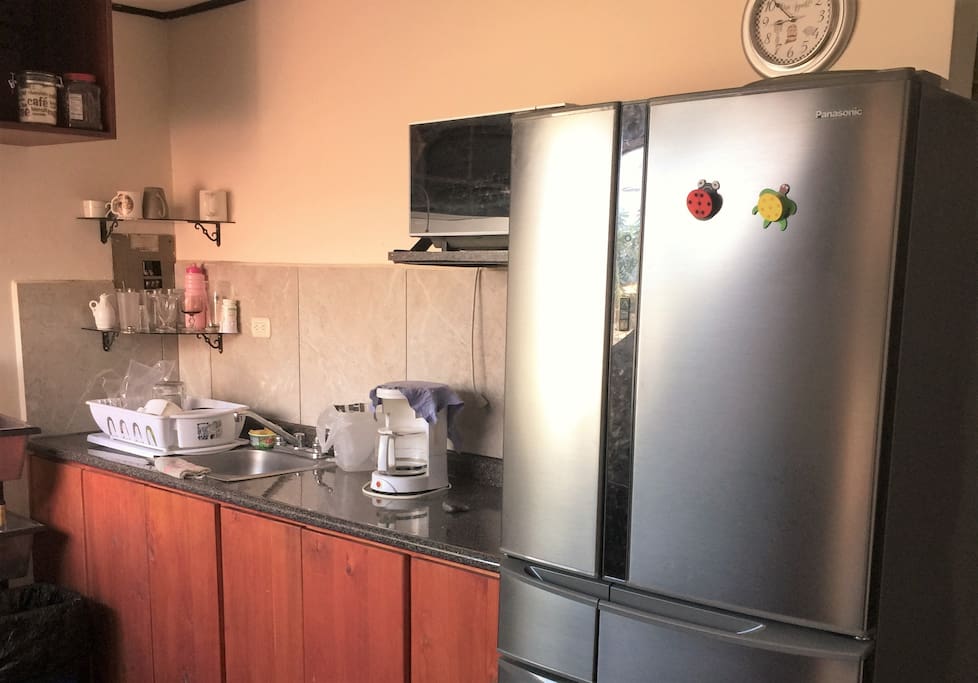 Cocina totalmente equipada.
Fully equipped kitchen.