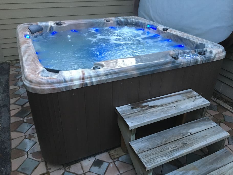 New Hot Tub June 2017