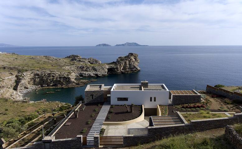 A pearl in Crete -Top 10 villas in Greece gallery image 3