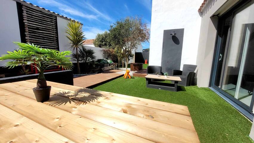 La Conciergerie De Péroline managed Airbnb listing 3