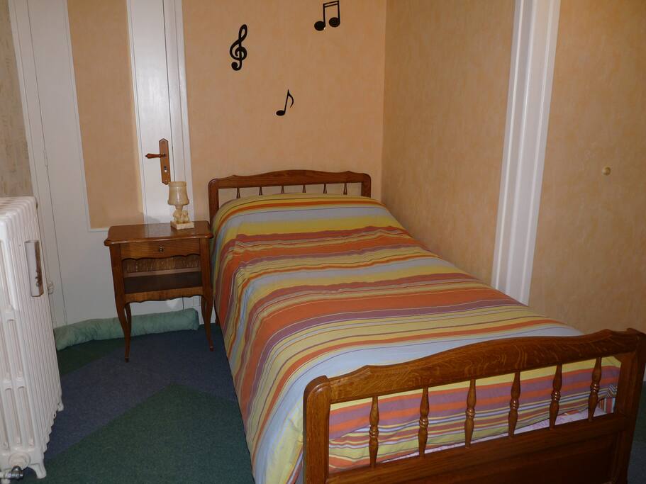 Chambre 1 personne ou 1 enfant