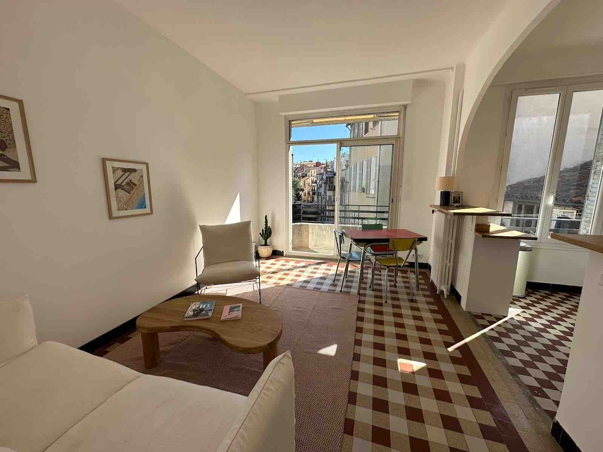 Beliebte Airbnb-Anzeige: A (Parenthesis) to the Reformed in Marseille 1er Arrondissement