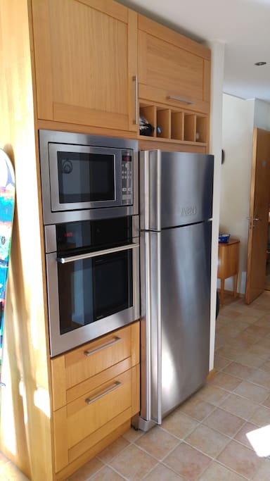 Refrigerator and ovens