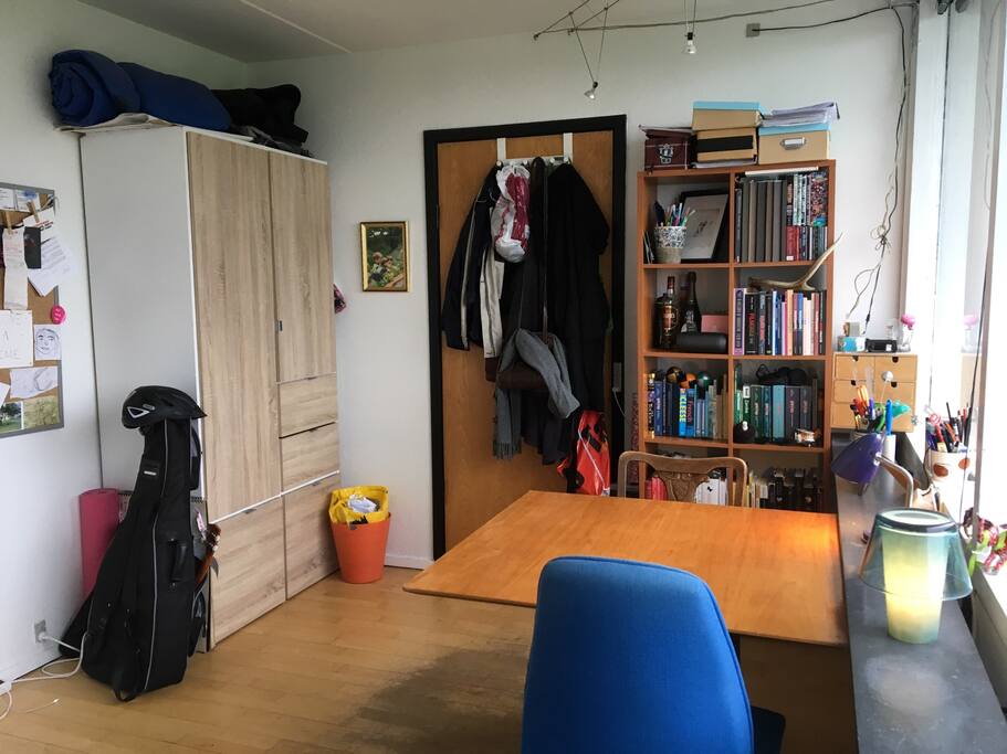 Mit værelse/My room