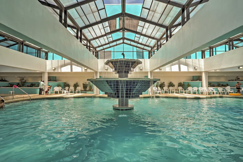 Enjoy the luxurious amenities offered by Landmark Resort when you stay at this 1-bedroom vacation rental condo!