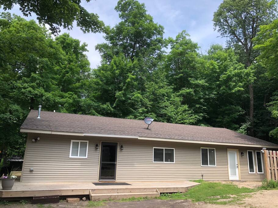 Front of the lake house