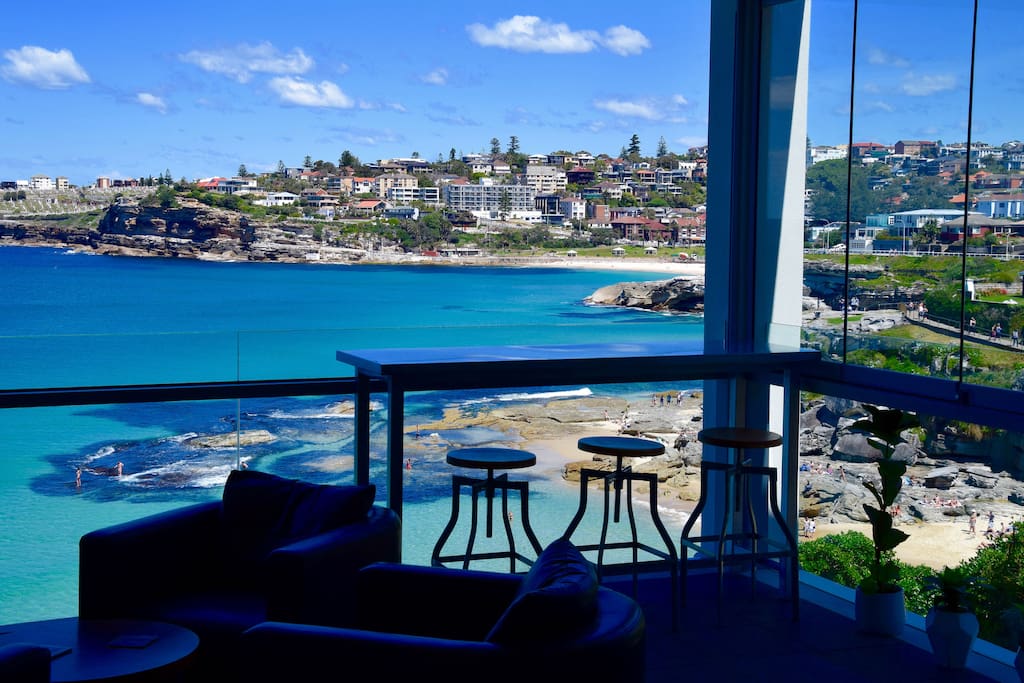 Stunning ocean views over MacKenzie's Bay, Tamarama, Bronte and beyond.