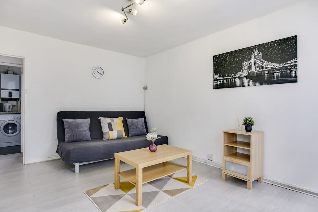 Light & spacious living area
