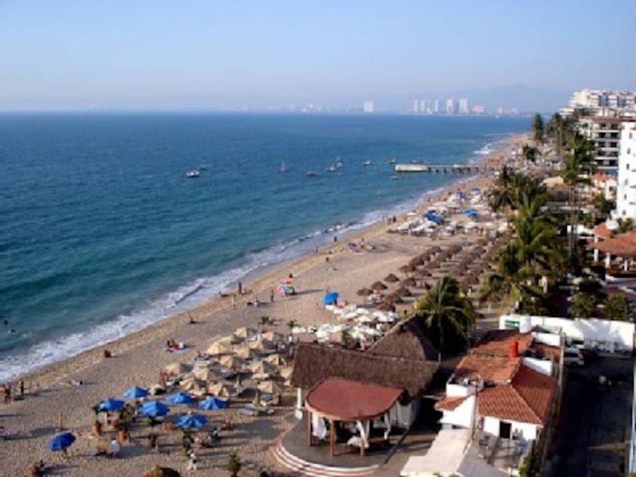 Arial photo of Los Muertos Beach