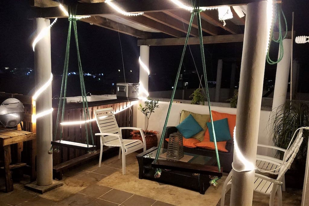 bar by night