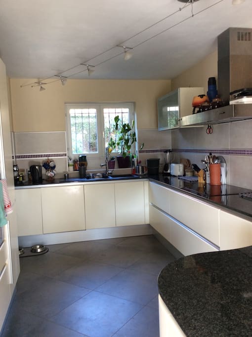 Use of shared kitchen