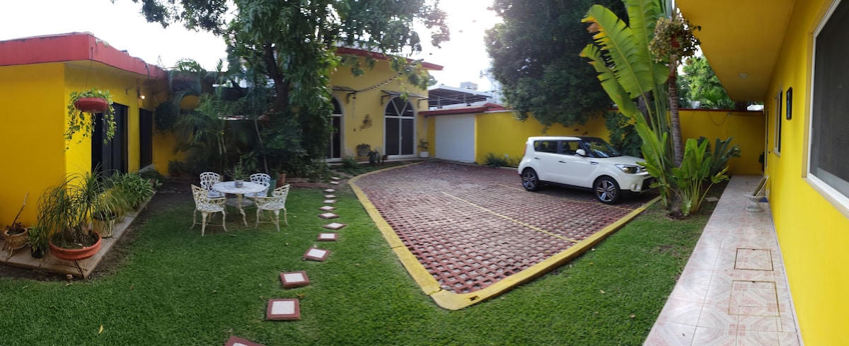 Garden Studio + AC en Residencial Campestre