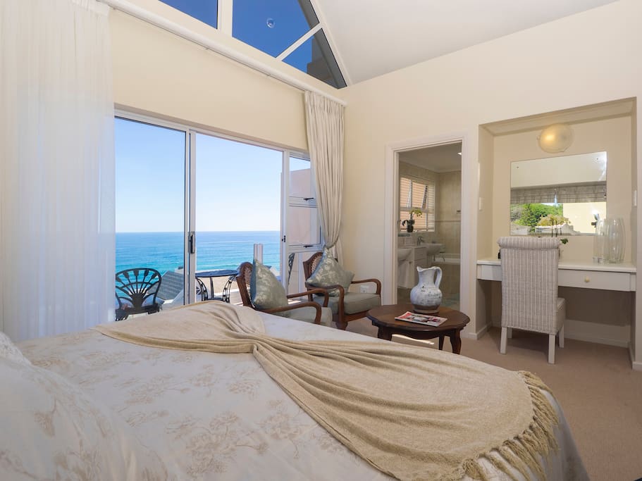 Main Seaview bedroom