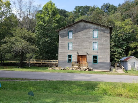 Epperly Mill on Dodd Creek- Kimball Suite