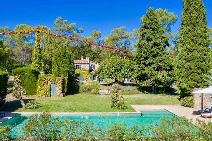 Charming Provencal Private Apartment With Terrace - Valbonne