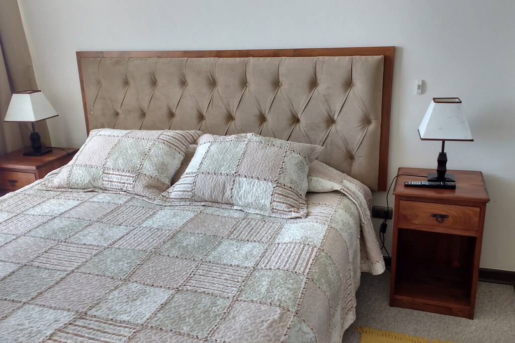 Linda y cómoda cama para su descanso.