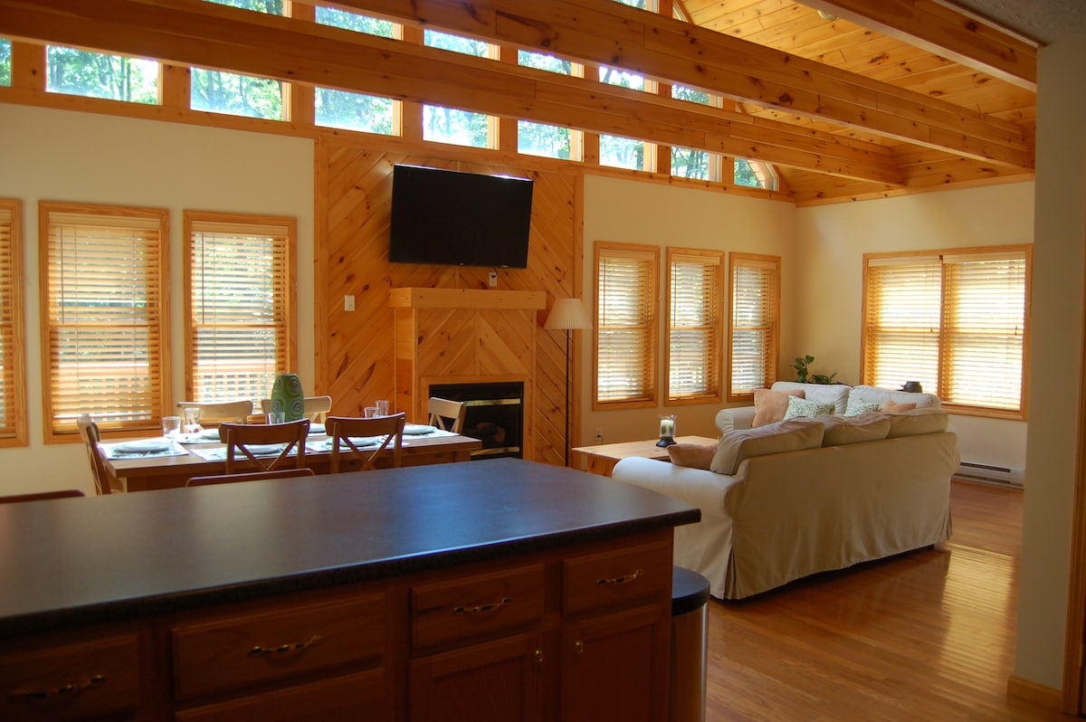 Gran habitación de la cocina