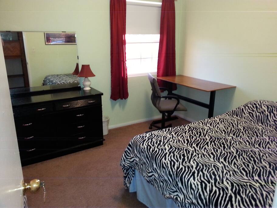 Double bed with desk - Zebra