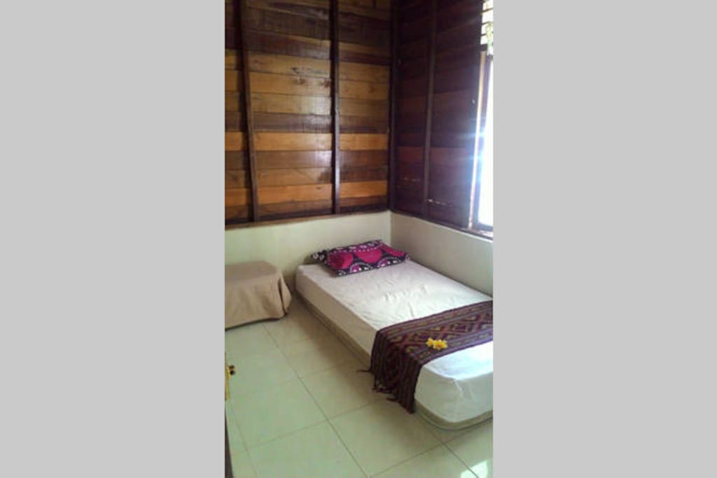 Single bedroom