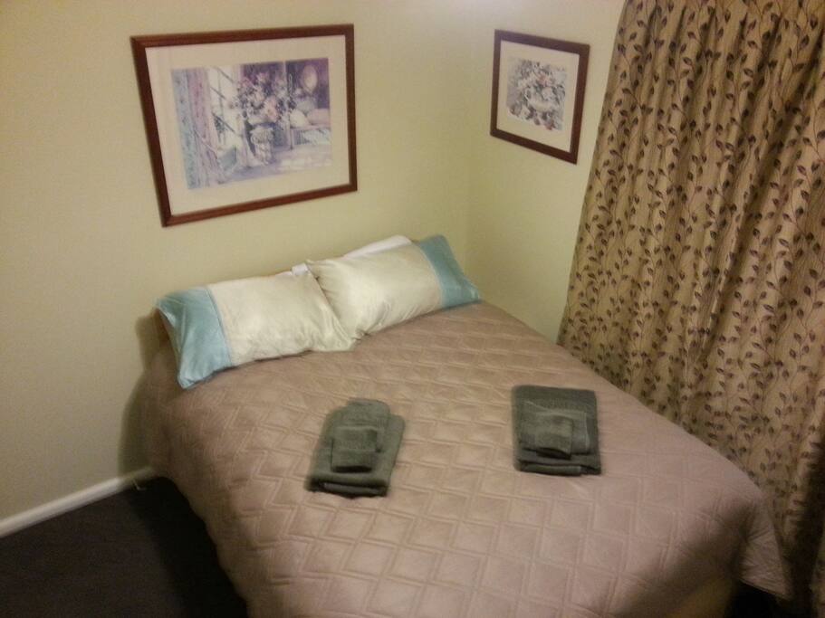 2nd Bedroom with Double Bed