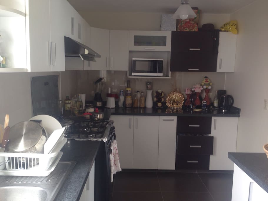 Amplia cocina