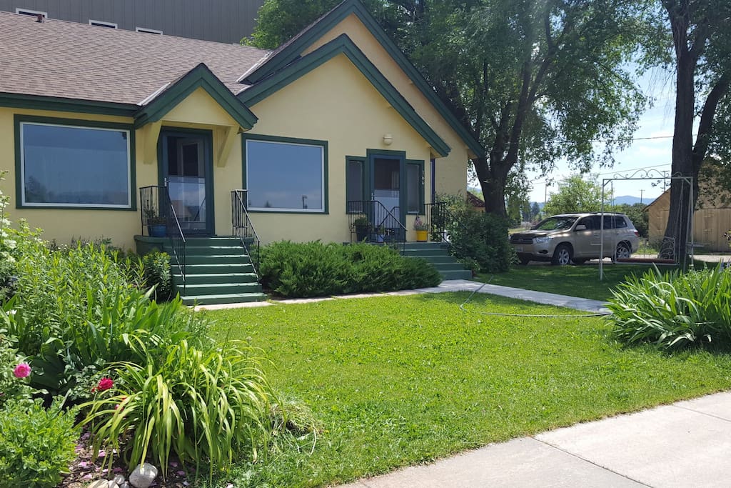 House has a new paint job, and is now a creamy yellow!