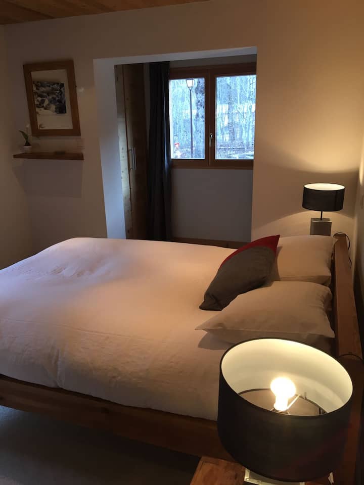 Habitación 4: cama doble tamaño queen