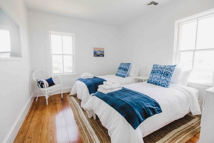 Bedroom 2 with luxury linens by Pine Cone Hill/Annie Selke